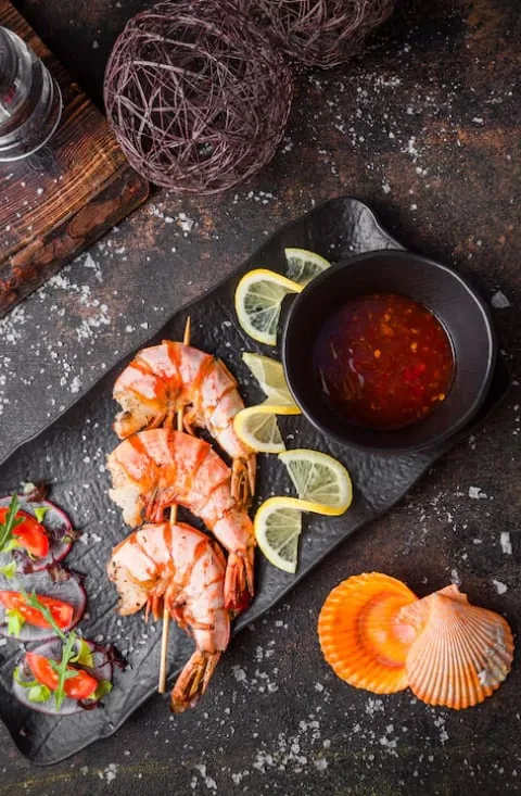 刺身レストランで味わう日本料理の魚の真髄の写真
